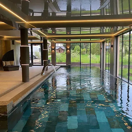 Apart-hotel Oasis & 4*