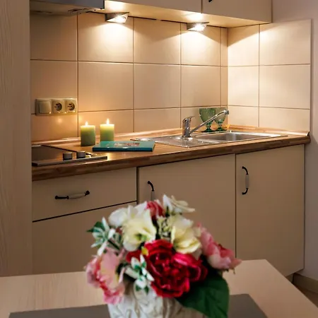 Apart-hotel Oasis & 4*