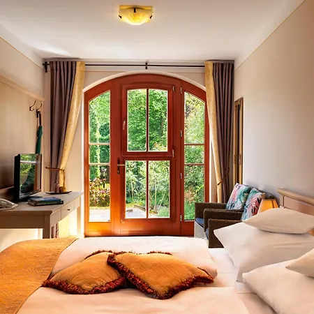 Aparthotel Oasis 3*