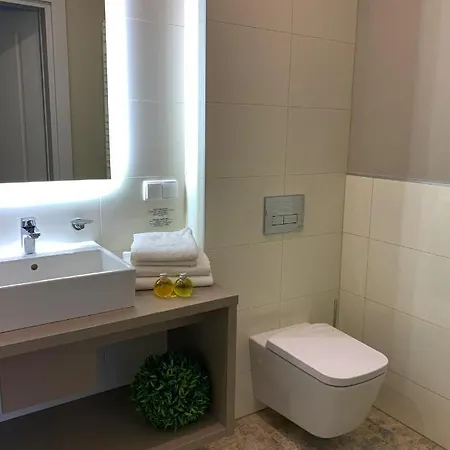 Oasis & Апарт-отель Реваль