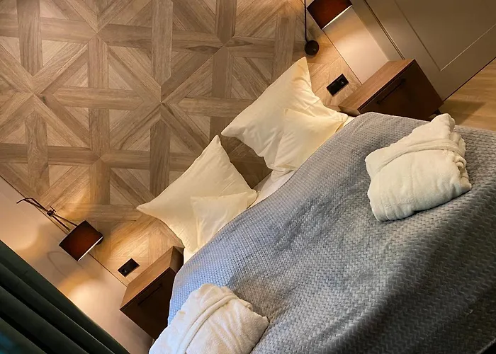 Apartahotel Oasis & Rewal