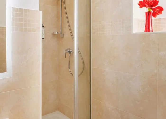 Oasis & 아파트호텔 레왈