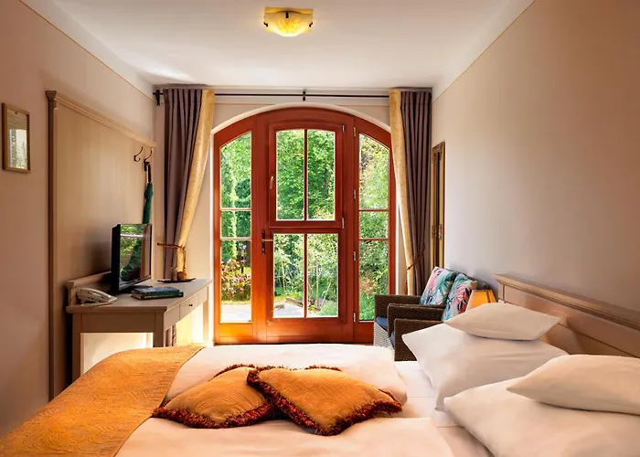 Apartahotel Oasis & 4*