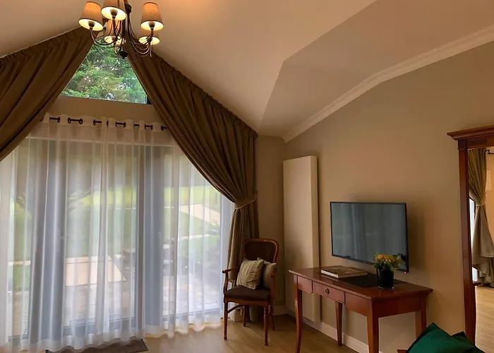 Oasis & Apartahotel Rewal